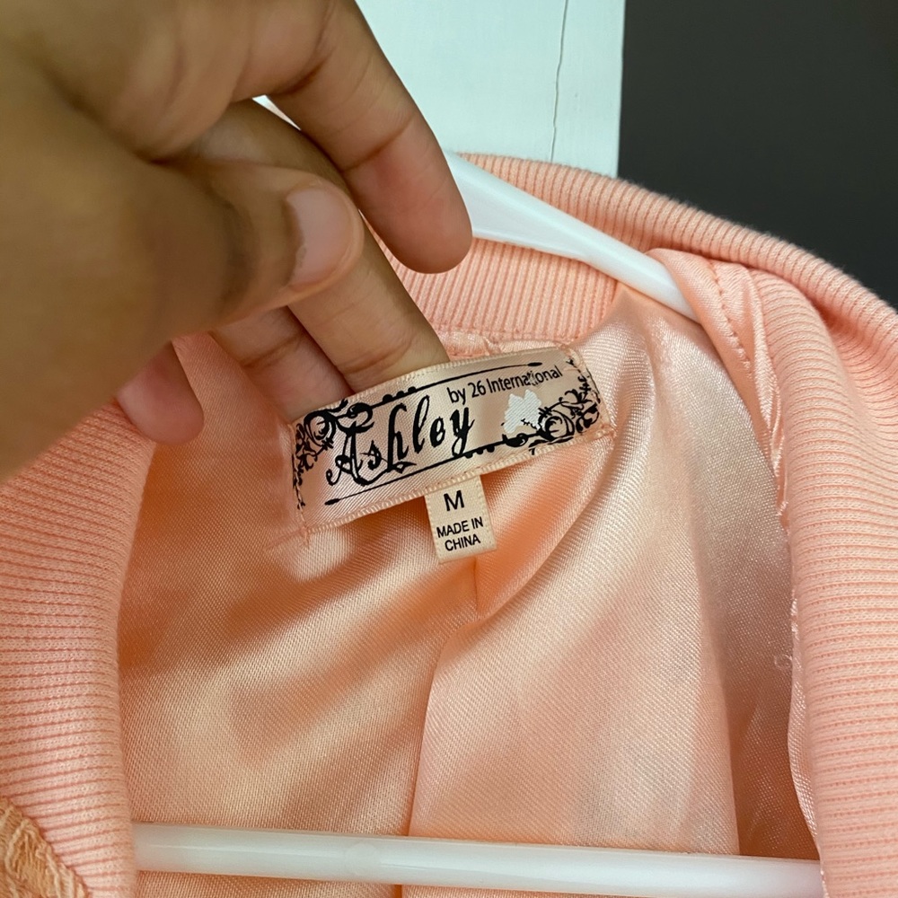 Pink jackets - Picture 2 of 3